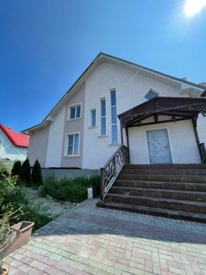 ул. Кленовая,1 в Верхней Туре - verhnyaya-tura.yutvil.ru - фото 1